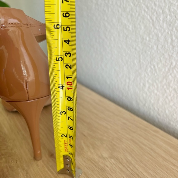 Steve Madden Caramel Patent Leather - Rounded Toe, Skinny Heel with Ankle Strap - Picture 5 of 5